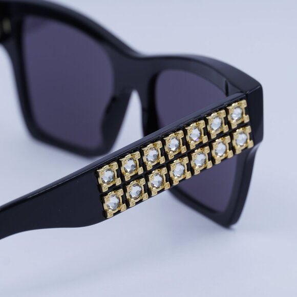 🕶️ New Givenchy GV40076I 01A Sunglasses - Black Frame, Grey Lenses - Picture 8 of 9